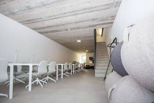 flexible Schreibtischplätze - Flexdesk in Trier: Moderner Schreibtischplatz, WLAN, Kaffee-Flatrate