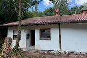 Vorderansicht - Verkauf ab Januar, Einfamilienhaus für Individualisten Wald bis ans Haus