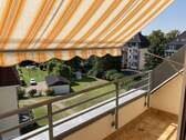 Balkon, Blick ins Grüne - 