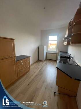 Küche mit Einbauküche - 