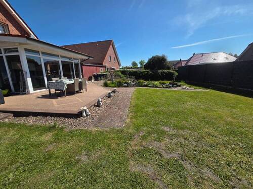 Gartenansicht - 7 Zimmer Einfamilienhaus in Rhauderfehn