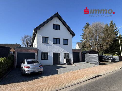 Titelbild - 4 Zimmer Etagenwohnung zum Kaufen in Simmerath