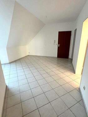 Eingangsbereich - 3 Zimmer Etagenwohnung in Schwerin