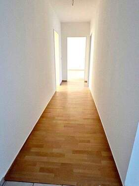 Flurbereich - Etagenwohnung mit 103,20 m² in Schwerin zur Miete