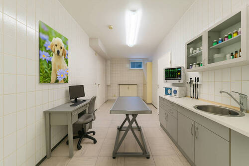 Behandlungszimmer/Büro virtuell möbliert - 