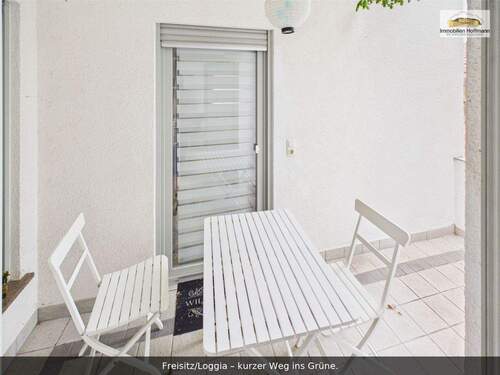 11_Kleiner_Freisitz_Loggia - 