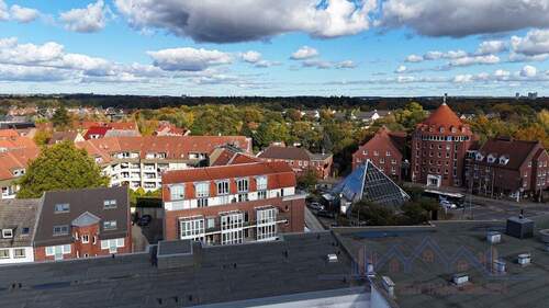 gegenüber der PyramideD - Charmante 2 Zimmer Wohnung im 1.OG ( WG 6)