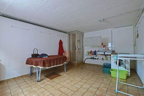 25-5517 - KG Waschküche - 