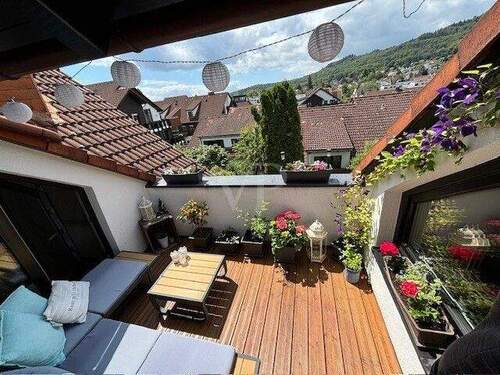 Gemütliche Loggia im Freien - 