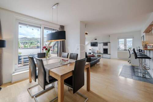 Offen gestalteter Wohn-/Essbereich - 3 Zimmer Etagenwohnung zum Kaufen in Kelkheim (Taunus)