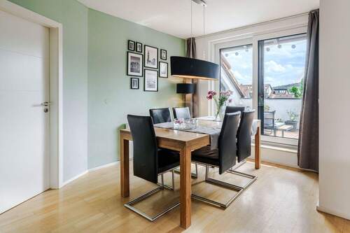 Essecke mit Ausblick - 