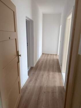 Flur1.jpeg - 2 Zimmer Etagenwohnung in Frankfurt (Oder)