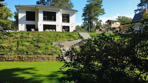 Bild 2 - 6 Zimmer Einfamilienhaus zum Kaufen in Stahnsdorf