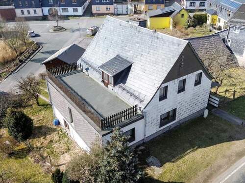 Außenansicht - 7 Zimmer Einfamilienhaus zum Kaufen in Remptendorf