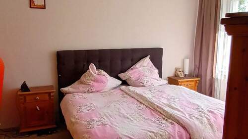 12 UG Schlafzimmer.jpg - 