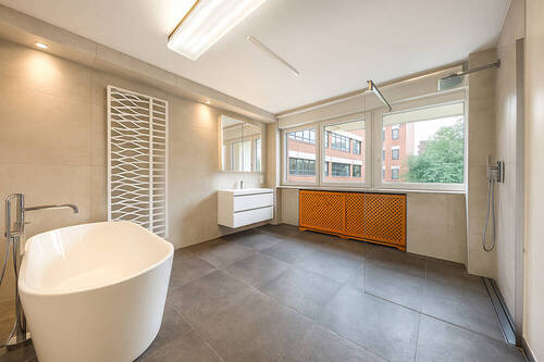 Wohnen_Bad_gestaged - 