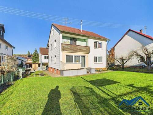 Außenansicht Haus 1 - 1 Zimmer Mehrfamilienhaus, Wohnhaus zum Kaufen in Notzingen