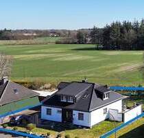 Modernisiertes Einfamilienhaus mit Einliegerwohnung - Leck