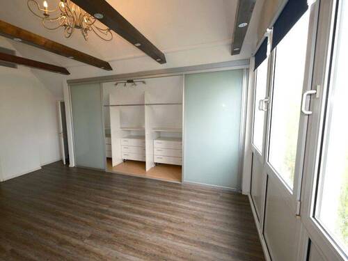 Integrierter Kleiderschrank - 