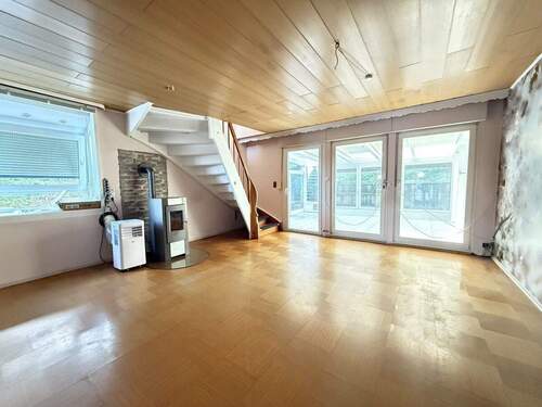 Wohnzimmer - Einfamilienhaus mit 210,00 m² in Ettenheim / Ettenheimweiler zum Kaufen