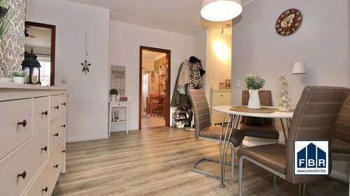 Diele und Essbereich - 