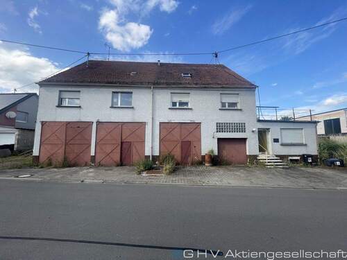 2315 Außenansichten 2 - 8 Zimmer Mehrfamilienhaus, Wohnhaus zum Kaufen in Freisen