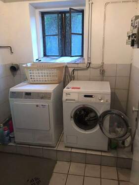 Extra Waschküche im Keller - 