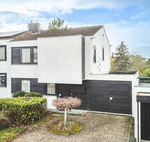 Wohnen am Alten Freibad! Einfamilienhaus mit traumhaftem Grundstück in bester Lage von Oppen-Haal - Würselen