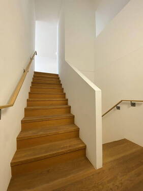 Aufgang Maisonette - 