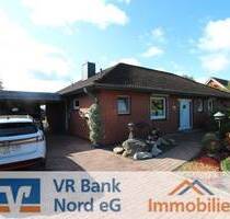 -Wohnen zur ebenen Erde- sehr gepflegtes und modernisiertes Einfamilienhaus mit Carport - Uphusum