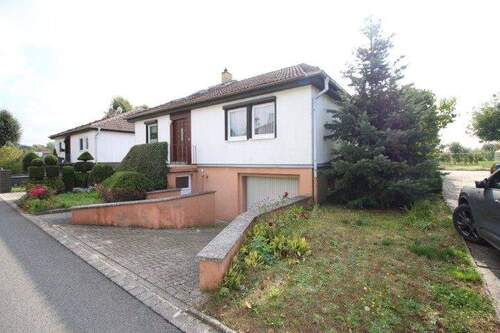 Hausansicht - 4 Zimmer Einfamilienhaus in Rackwitz