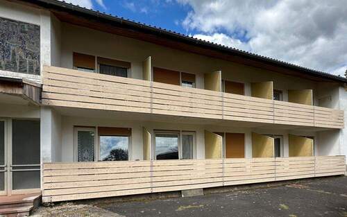 Gästehaus mit 10 Zimmern - 