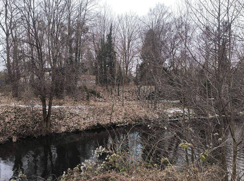 Grundstück - Wassergrundstück als Erholungsgrundstück und mit Entwicklungspotential am Kanal