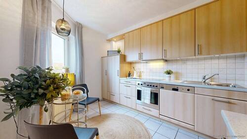 Separate Küche mit Einbauküche – klar getrennt vom Wohnbereich und mit ausreichend Platz zum Kochen - 3 Zimmer Etagenwohnung zum Kaufen in Hamm