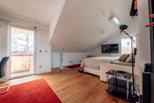 1.1 Schlafzimmer 2 - 