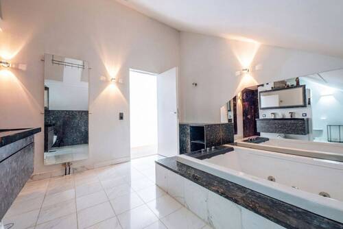 1.1 Badezimmer - 