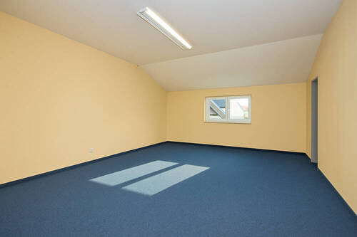 Büro I - Büro mit 140,00 m&sup2; in Appen zur Miete