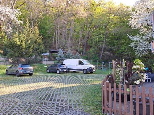 Aussenstellplätze und Garten - Etagenwohnung mit 61,70 m² in Freital zum Kaufen