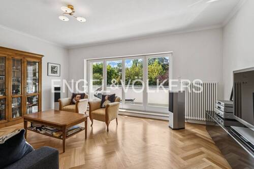 Bild 2 - 8 Zimmer Einfamilienhaus zum Kaufen in Berlin