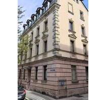 Attraktive u. möblierte 2 Zimmer Wohnung in ruhiger Wohnlage Nürnberg Gleisshammer z. verkaufen. Renoviert - Neue Fenster, Türen u. Bad.