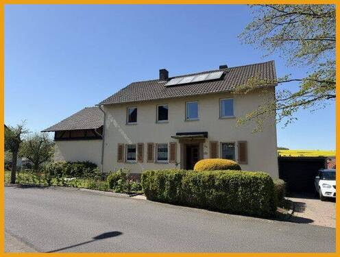 Vorderansicht m. Garage - 