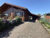 Zufahrt zum Haus - 2 Zimmer Bungalow in Zehnhausen