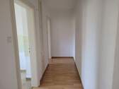 Teil des Flurs - 2 Zimmer Etagenwohnung in Stuttgart