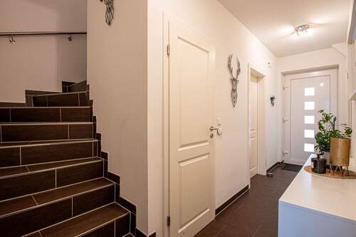 10b - Eingangsbereich - 