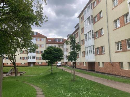 Innenhof 2 - Schöne 2-Raum-Wohnung in Ilversgehofen, Grubenstraße 12