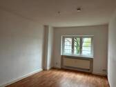Wohnzimmer - 2 Zimmer Etagenwohnung in Erfurt