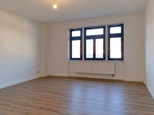 Wohnen - 2 Zimmer Etagenwohnung zur Miete in Meißen