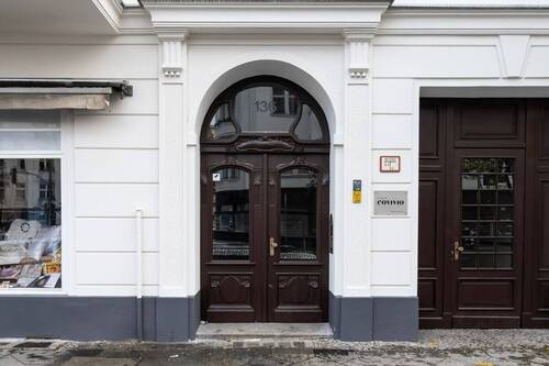 Fassade - Gewerbe-Investment: Gute frequentierte Kreuzung, 2 Räume *Provisionsfrei*