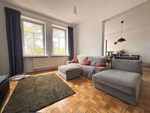 Wohnzimmer - 3 Zimmer Etagenwohnung zur Miete in Fürth