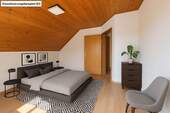 Schlafzimmer DG Hs. 15 - 
